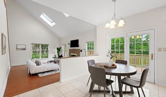 18 MONTFORT Dr, Belle Mead, NJ 08502