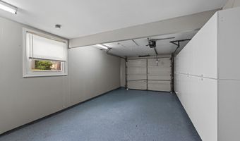 1106 PENNYPACKER Ln, Bowie, MD 20716