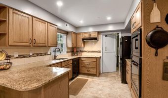 4918 RIDGEVIEW Ln, Bowie, MD 20715