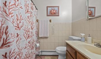 148 Wilcox St, Bridgeport, CT 06606