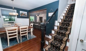 148 Middle River Rd, Danbury, CT 06811