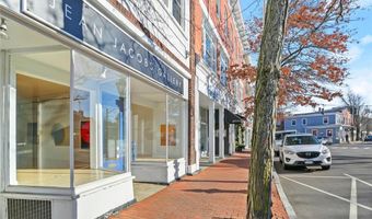 84 Main St 84, New Canaan, CT 06840