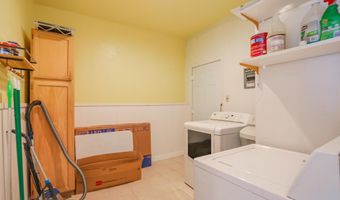 1005 Maple Dr, Alamogordo, NM 88310