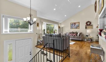 148 Wilcox St, Bridgeport, CT 06606