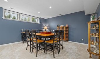 1205 N Dewey, Auburn, IN 46706
