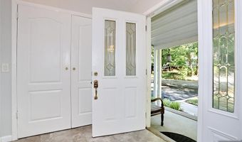 69 Pittis Ave, Allendale, NJ 07401