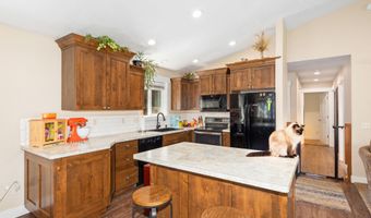 515 THREE RIVERS Dr, Alpine, WY 83128