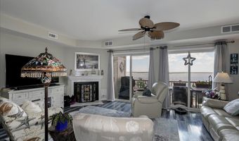 401 Bay Shore Dr 8B, Barnegat, NJ 08005