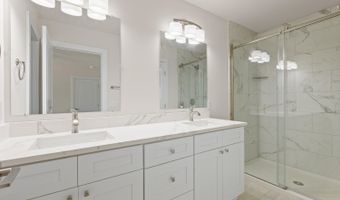2771 Gady Pines Dr, Adrian, MI 49221