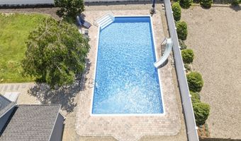 623 Forecastle Ave, Beachwood, NJ 08722