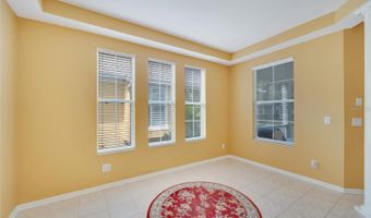 5508 GOLDEN ISLES Dr, Apollo Beach, FL 33572