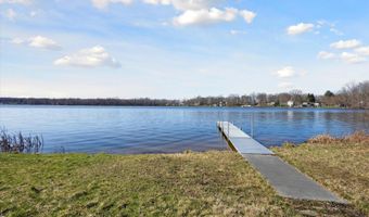 140 32nd St, Allegan, MI 49010