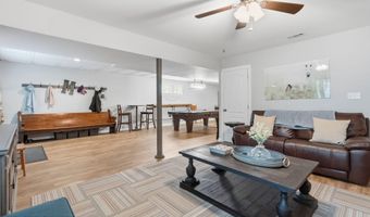 15 Bishop Cir, Albrightsville, PA 18210