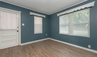 5904 CAROLINE Dr, Alexandria, LA 71301