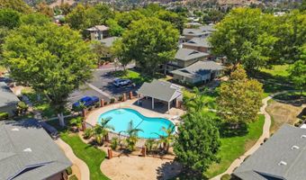 2504 Wanek Rd D, Escondido, CA 92027