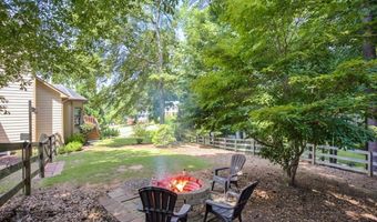 4814 Galloways Farm Ct, Acworth, GA 30101