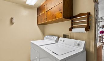 55 Villa Hgts Ct, Algoma, WI 54201