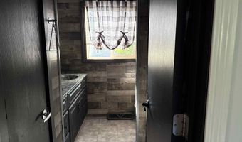 138 N Pierce St, Adams, WI 53910