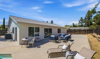 5570 Rock Tree Dr, Agoura Hills, CA 91301