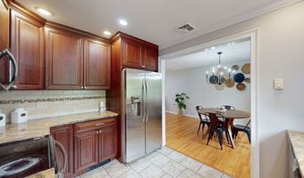 13 Birch Rd, Danbury, CT 06811