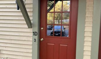 250 Husson Ave 1D, Bangor, ME 04401