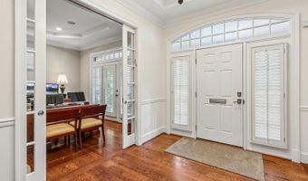 5114 WESSLING Ln, Bethesda, MD 20814