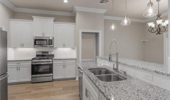 46 Crowder Dr, Benton, LA 71006
