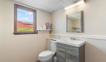 22840 Buck Rd, Alliance, OH 44601