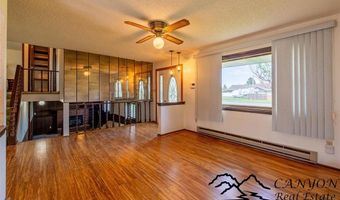 2235 Gentle St, Cody, WY 82414
