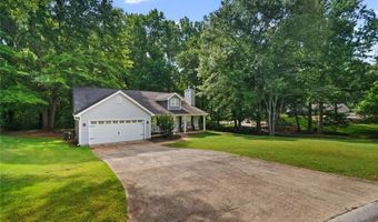 135 Springbrook Drive Dr, Auburn, GA 30011