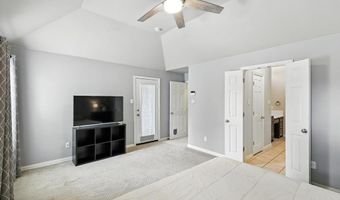213 Wayne Dr, Aledo, TX 76008