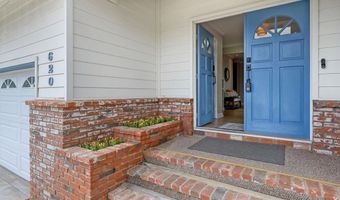 620 Lacrosse Pl, Escondido, CA 92025