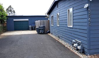 2565 Todd Ct, Arcata, CA 95521