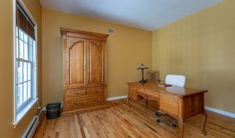 37 Woodruff Ln, Cornwall, CT 06796