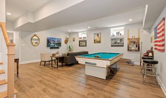 4917 BAYARD Blvd, Bethesda, MD 20816
