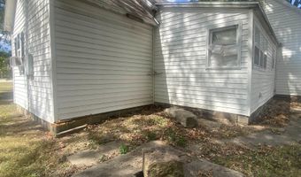 304 E 3rd, Appleton City, MO 64724
