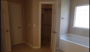 303 Hidden Meadows Dr, Benton, AR 72015