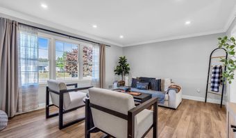 23 Pelican Dr, Bayville, NJ 08721