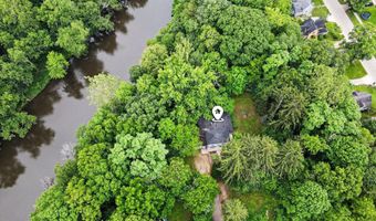 330 Catherine Ct, Allegan, MI 49010