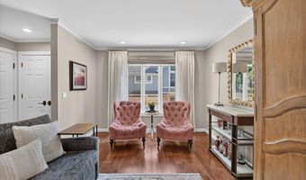 623 N 5th Ave, Ann Arbor, MI 48104