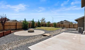 765 Garnet Way, Fernley, NV 89408
