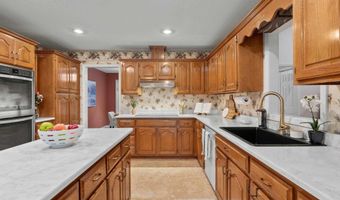 205 Oak Hill Ln, Arab, AL 35016