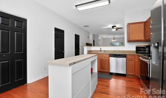 3909 Picasso Ct, Charlotte, NC 28205