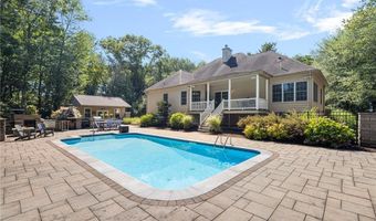 2393 Scituate Ave, Cranston, RI 02831