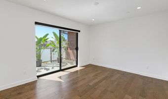 731 Valley Ave, Solana Beach, CA 92075