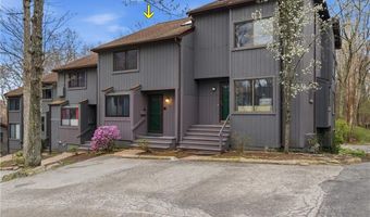 7 Wake Robin Rd 1604, Lincoln, RI 02865