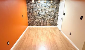 2901 MARVIN Dr, Reading, PA 19608