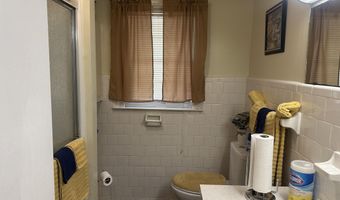 4257 Washington St, Ayden, NC 28513