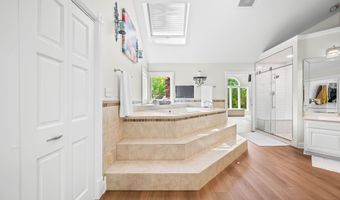 115 Jordan Rd, Indianapolis, IN 46217