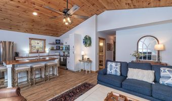 67 Hemlock Dr, Almond, NC 28702